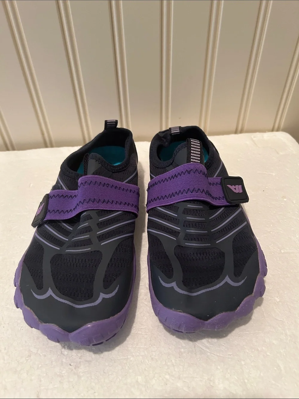 Merence Kids SlipOn Water Athletic Shoes Comfort Strap size 2 (33)Black Purple